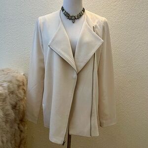 Beautiful JACK Brand Zip Jacket - Ivory - Size M